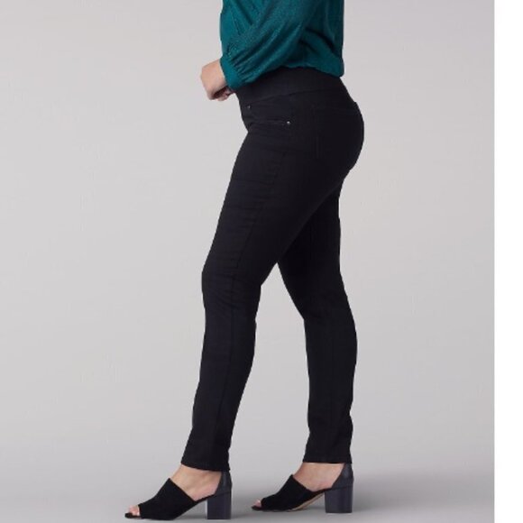 Lee Sculpting Slim Skinny Pull-On Plus, Black 20W - Picture 6 of 8